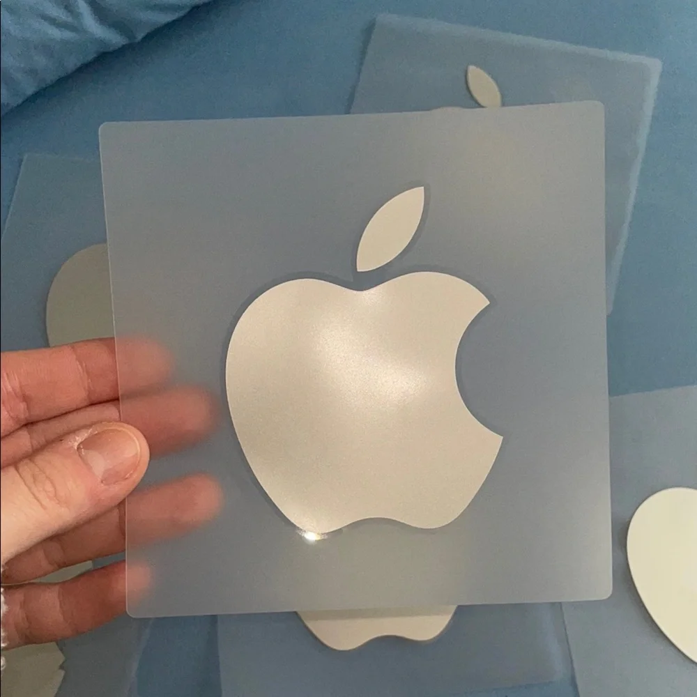 Large single Apple silver sticker